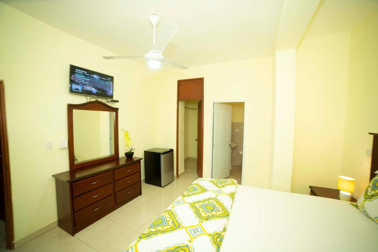 Hotel Enrique I Gazcue, Bed And Breakfast Santo Domingo Exterior foto