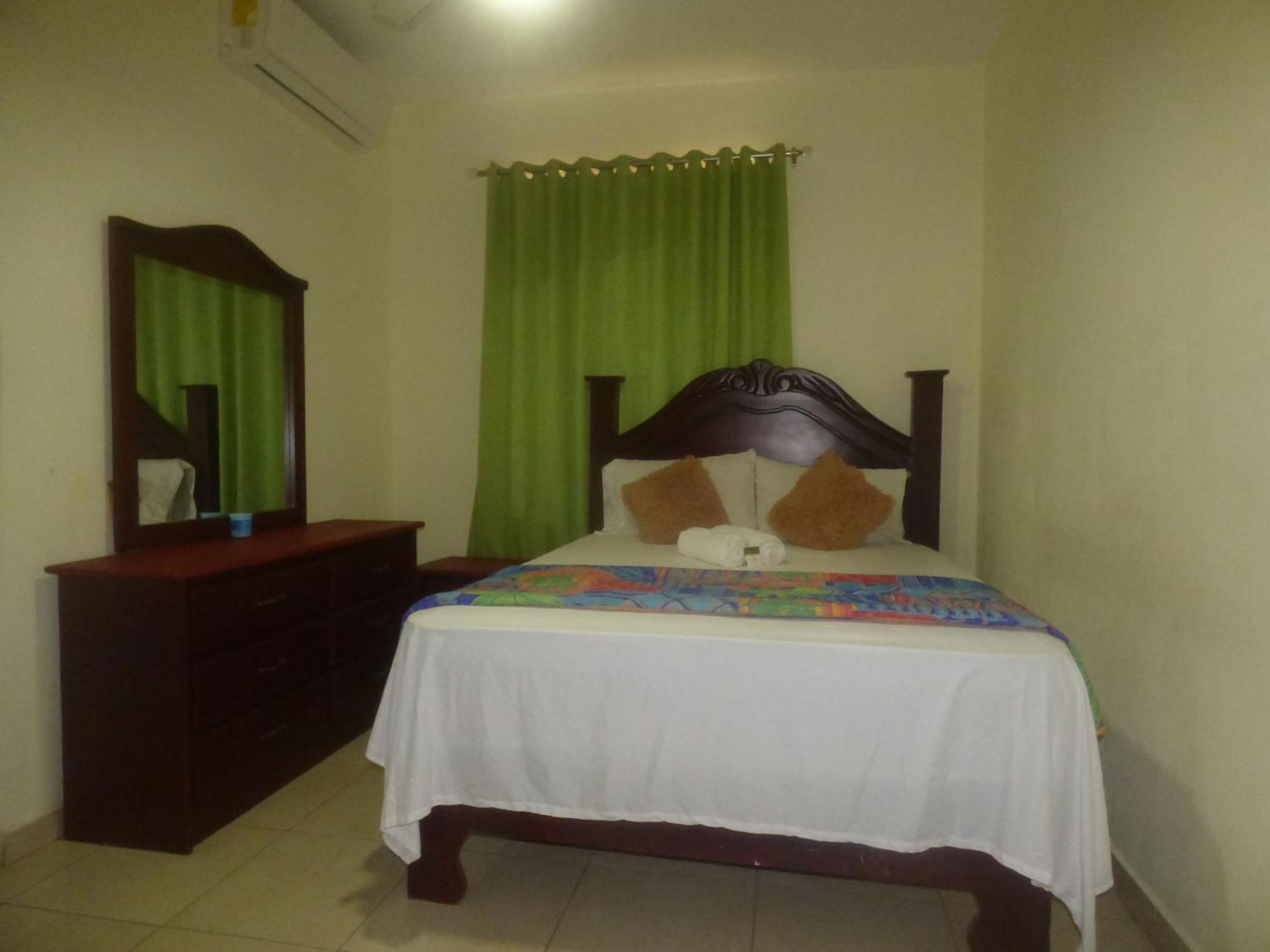 Hotel Enrique I Gazcue, Bed And Breakfast Santo Domingo Exterior foto