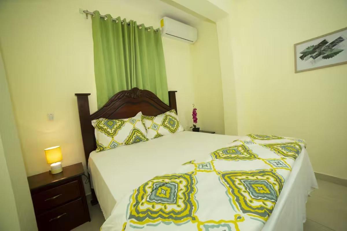 Hotel Enrique I Gazcue, Bed And Breakfast Santo Domingo Exterior foto